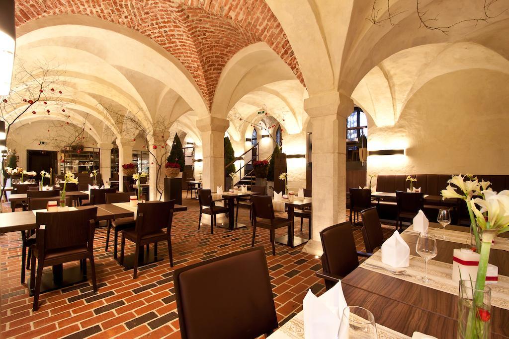 Schloss Raesfeld Hotel Exterior photo