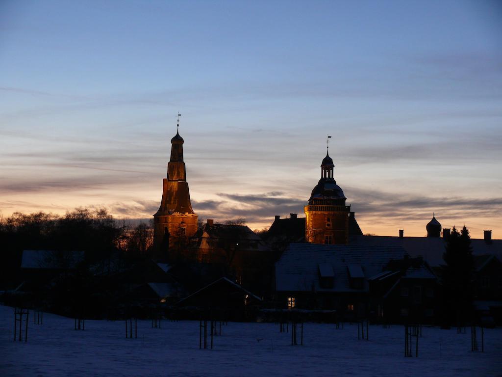 Schloss Raesfeld Hotel Exterior photo
